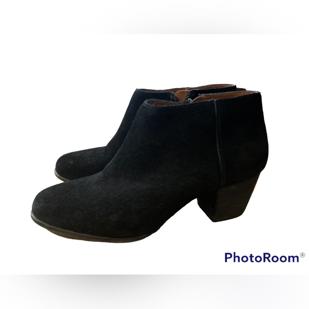 Lucky Brand LK-Tamarindd low Boots , Black oiled Suede, Size 8.5US/ 38.5UK